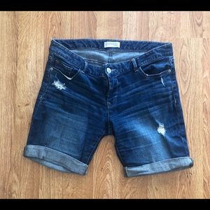 EXPRESS DISTRESSED JEAN SHORTS EUC